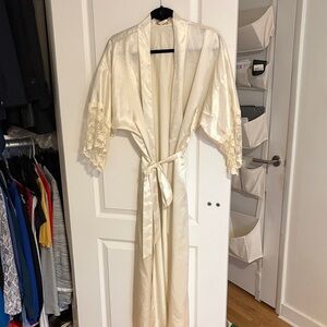 Luxurious Satin Ivory Lace Robe